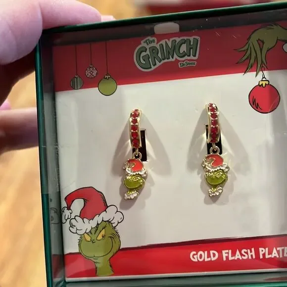 NIB The Grinch earrings - Picture 3 of 4